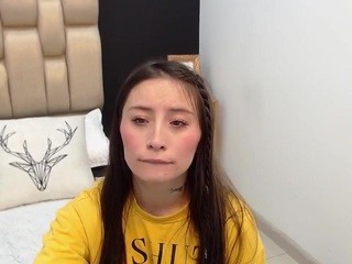 Miadm nude on cam – live sex chat