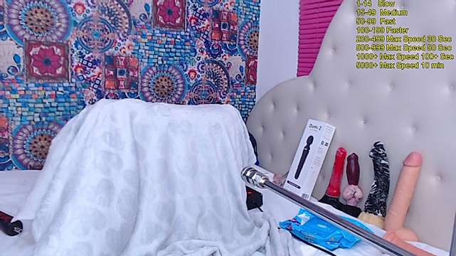 mirandha naked stripping on cam for live sex video chat