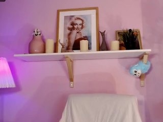 Misha nude on cam – live sex chat