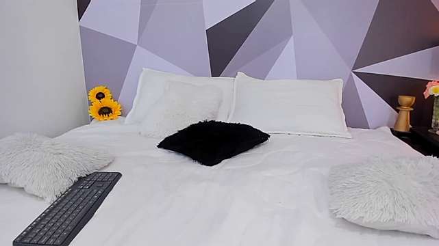 naimamenem_ naked stripping on cam for live sex video chat