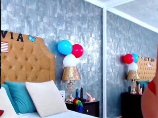 Olivialuxxx nude on cam – live sex chat