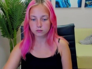 Pattyclare nude on cam – live sex chat