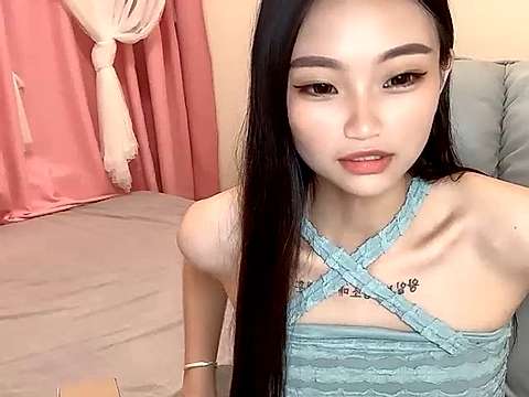 PerfectBody_Lanren naked stripping on cam for live sex video chat