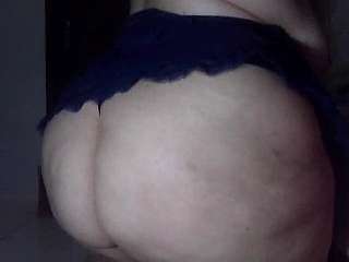 Poliana_Girl naked stripping on cam for live sex video chat