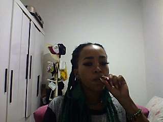 PretaFogosaOFC naked stripping on cam for live sex video chat