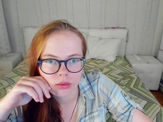 RaichelRoxxx nude on cam – live sex chat