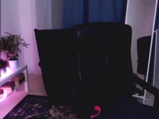 Salmenoir nude on cam – live sex chat