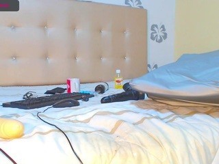 Samantharivas nude on cam – live sex chat