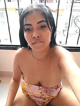 Sara_squirt69 naked stripping on cam for live sex video chat