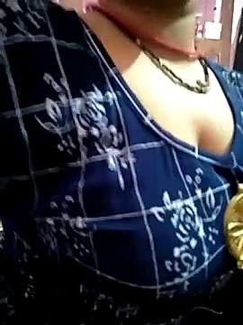 Shalini_Jain12 naked stripping on cam for live sex video chat