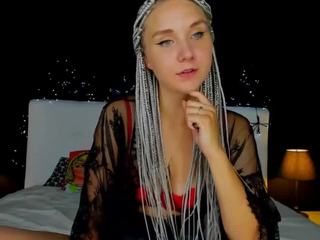 SmileOnly nude on cam – live sex chat
