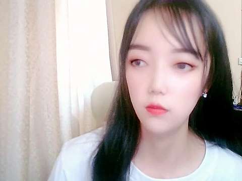 Soya-bean-milk naked stripping on cam for live sex video chat