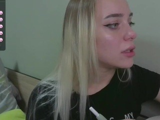 Sunandstarss nude on cam – live sex chat