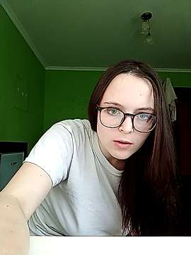 Torry_Sweet naked stripping on cam for live sex video chat