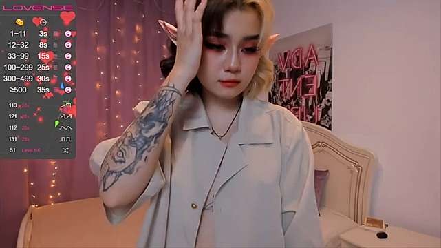TotoroDora naked stripping on cam for live sex video chat