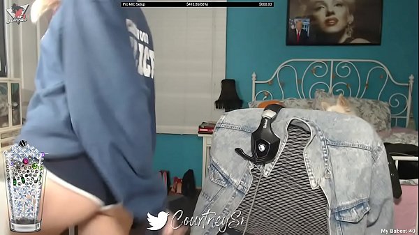 Twitch Skinny Girl Nice Thick Legs!