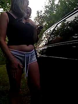 Twix777 naked stripping on cam for live sex video chat
