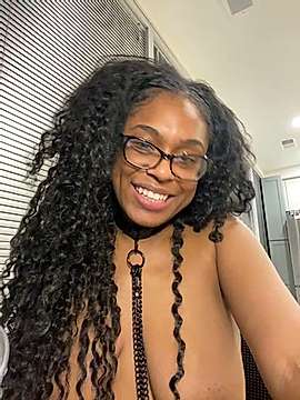 vthebrat naked stripping on cam for live sex video chat