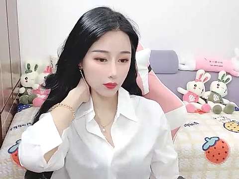 Warm-summer naked stripping on cam for live sex video chat