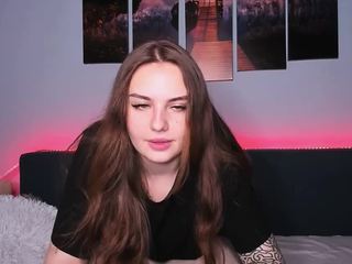Yourmistresss nude on cam – live sex chat