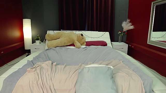 Yuina_Min naked stripping on cam for live sex video chat