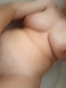 _Yuria_ naked stripping on cam for live sex video chat