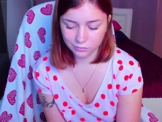 Abigailsaunder nude on cam – live sex chat