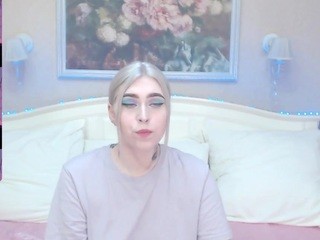 Amaliadiva nude on cam – live sex chat