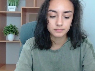 AmiGami nude on cam – live sex chat