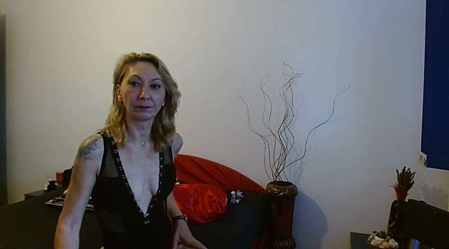Anastasia_Lex naked stripping on cam for live sex video chat