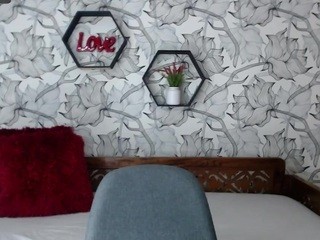 Andromeda-lewis nude on cam – live sex chat