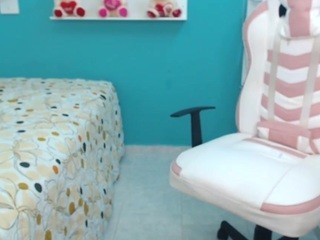 Angely-boyer nude on cam – live sex chat
