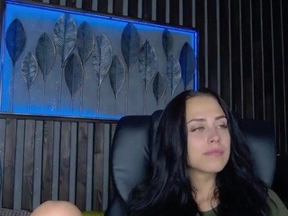 BabyMontana nude on cam – live sex chat