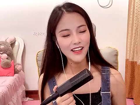 Beloved_XUE_ naked stripping on cam for live sex video chat