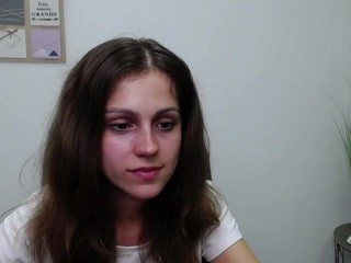 BeverlyBestie nude on cam – live sex chat