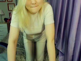 Blinding-baby nude on cam – live sex chat