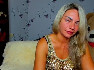 Cathynicee nude on cam – live sex chat