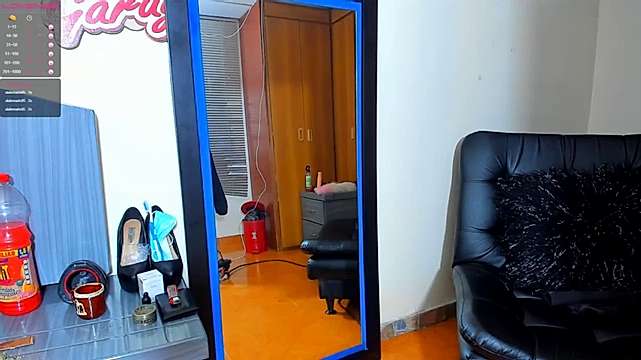 Clow_and_izma naked stripping on cam for live sex video chat