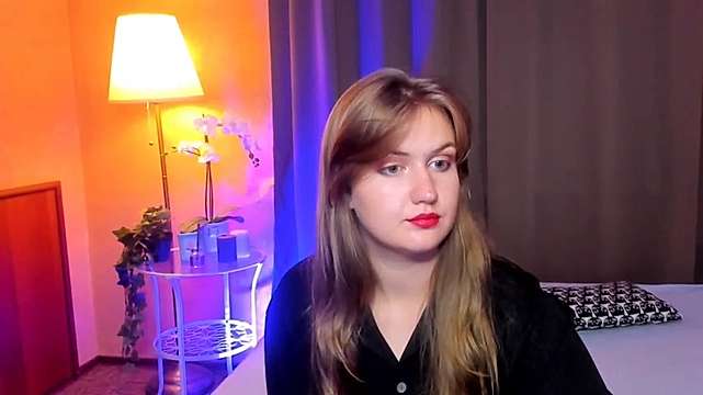 CoralineMiler naked stripping on cam for live sex video chat