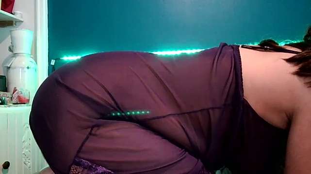 CuiCui88 naked stripping on cam for live sex video chat