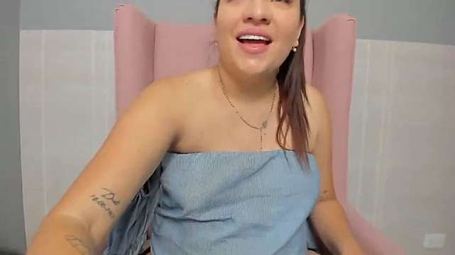 daniellemaiden naked stripping on cam for live sex video chat