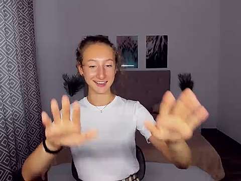 DashaCrawford naked stripping on cam for live sex video chat