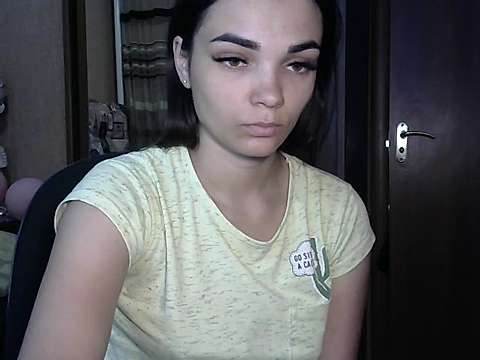 Dominikaaa69 naked stripping on cam for live sex video chat