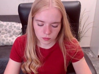 ?, chloe-becker? nude on cam – live sex chat