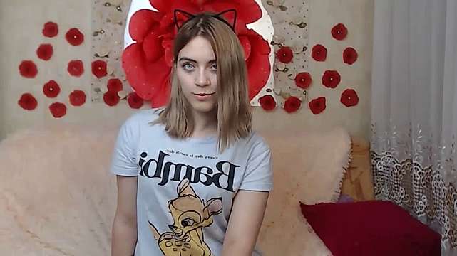Fair_lexy naked stripping on cam for live sex video chat