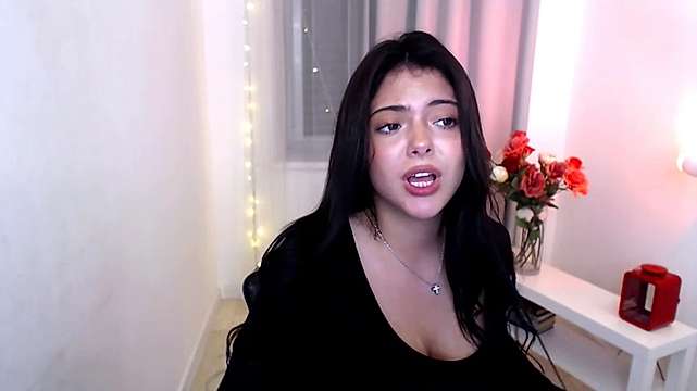 Gabi_Salis naked stripping on cam for live sex video chat