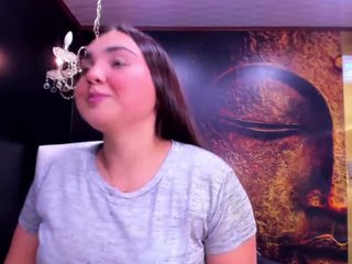 Hilarybankss nude on cam – live sex chat
