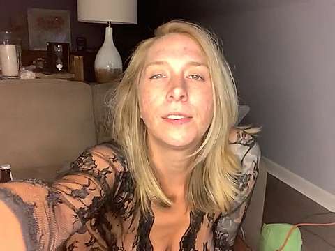 hotgurl94 naked stripping on cam for live sex video chat