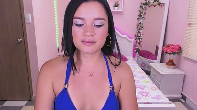 isabella-hot- naked stripping on cam for live sex video chat
