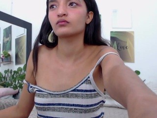 IsabellaSweety nude on cam – live sex chat